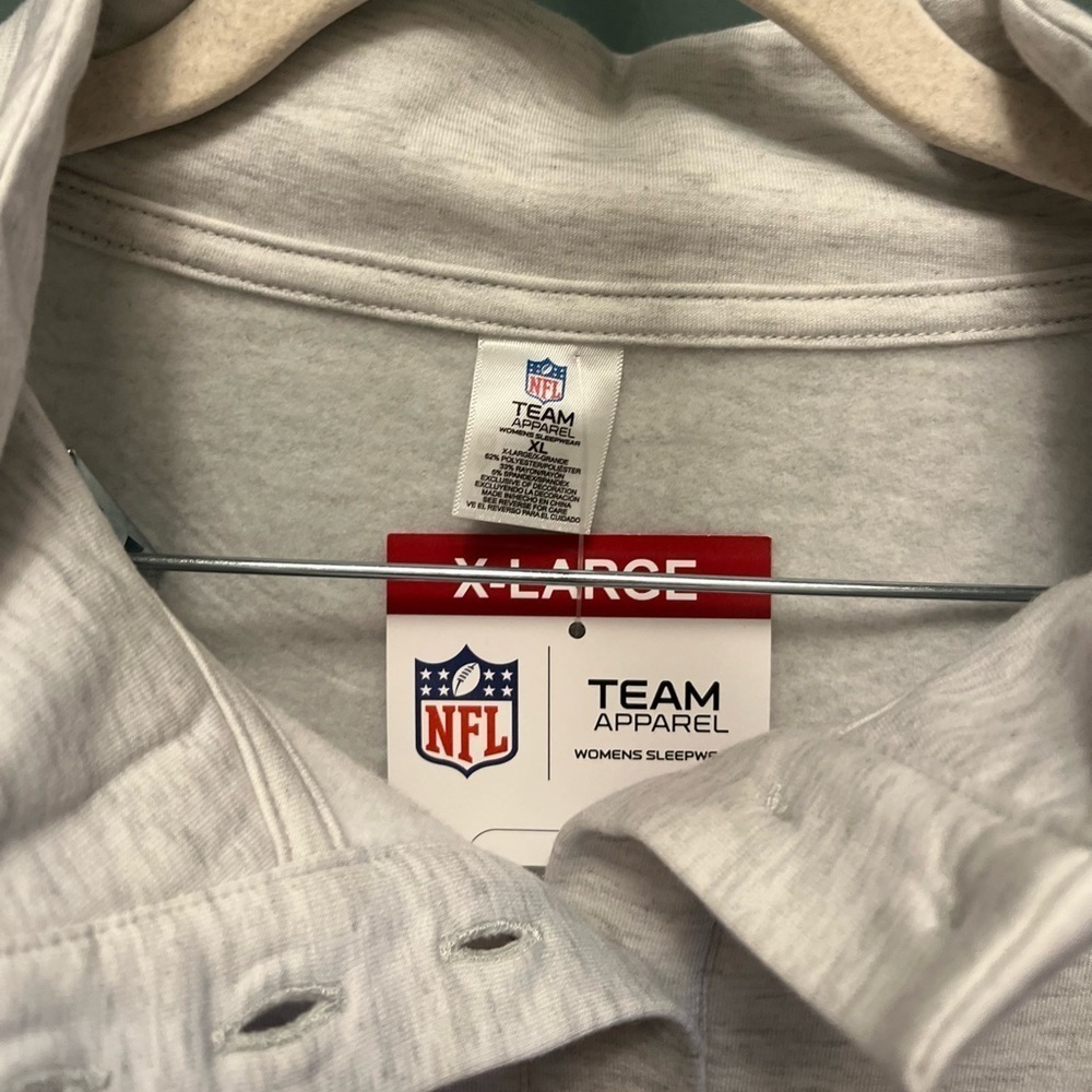 Women’s Tennessee Titans NFL Pullover XL Puff sleeve NWT - Picture 7 of 7